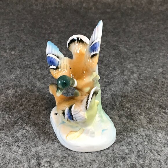 Vintage ESD Japan Hand Painted Ceramic Bird Figurines - Picture 4 of 8